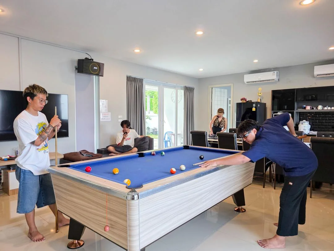 Silly Pool 1