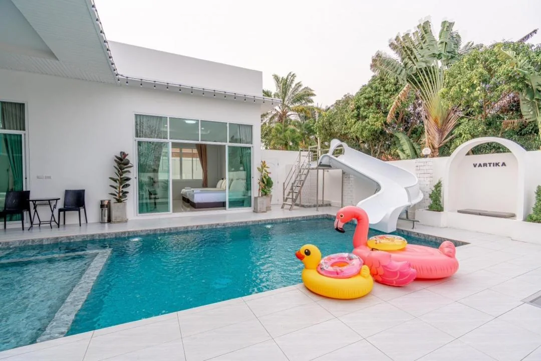 Vartika Poolvilla Pattaya 1