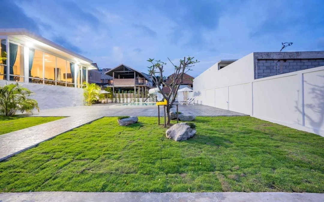 Royal beach villa by stayclassy @ chaam 1