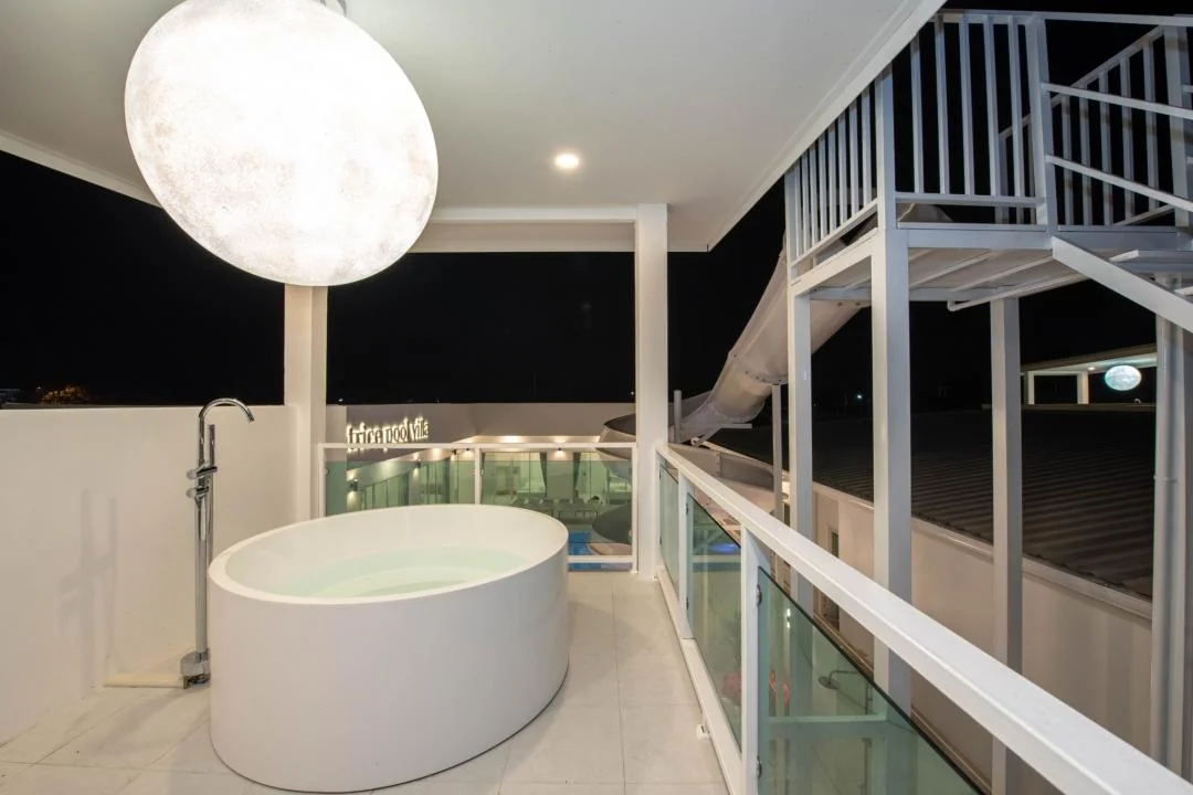 Beatrice pool villa 1