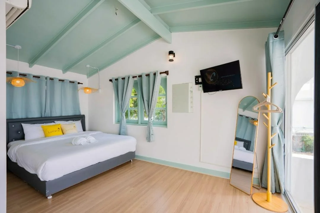 Lunlana Ocean Beach 1