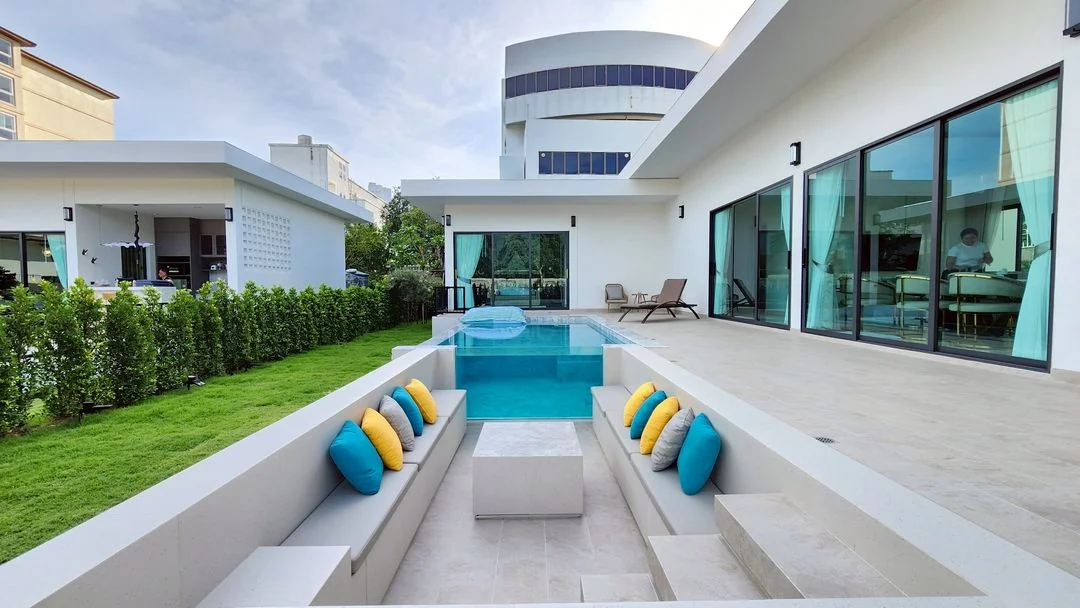 Olive Poolvilla 3 4